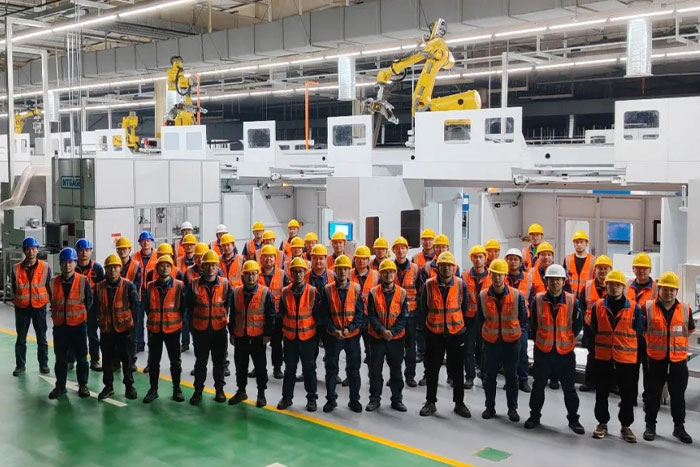 點(diǎn)贊 | 巨能公司裝配工廠喜獲自治區(qū)&ldquo;工人先鋒號(hào)&rdquo;稱號(hào)